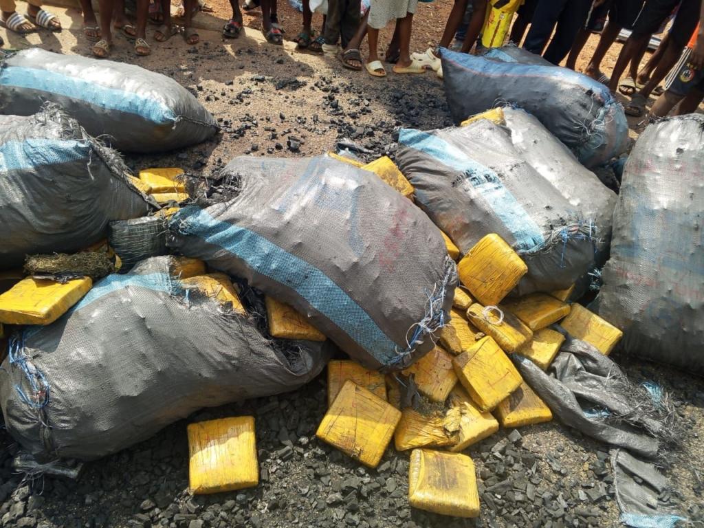 Tema Police Reject GH¢150,000 Bribe, Seize Suspected Narcotics in Major Anti-Drug Operation